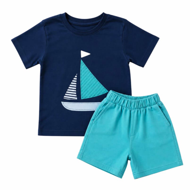 Sailboat Print T-Shirt With Blue Pocketing Short
