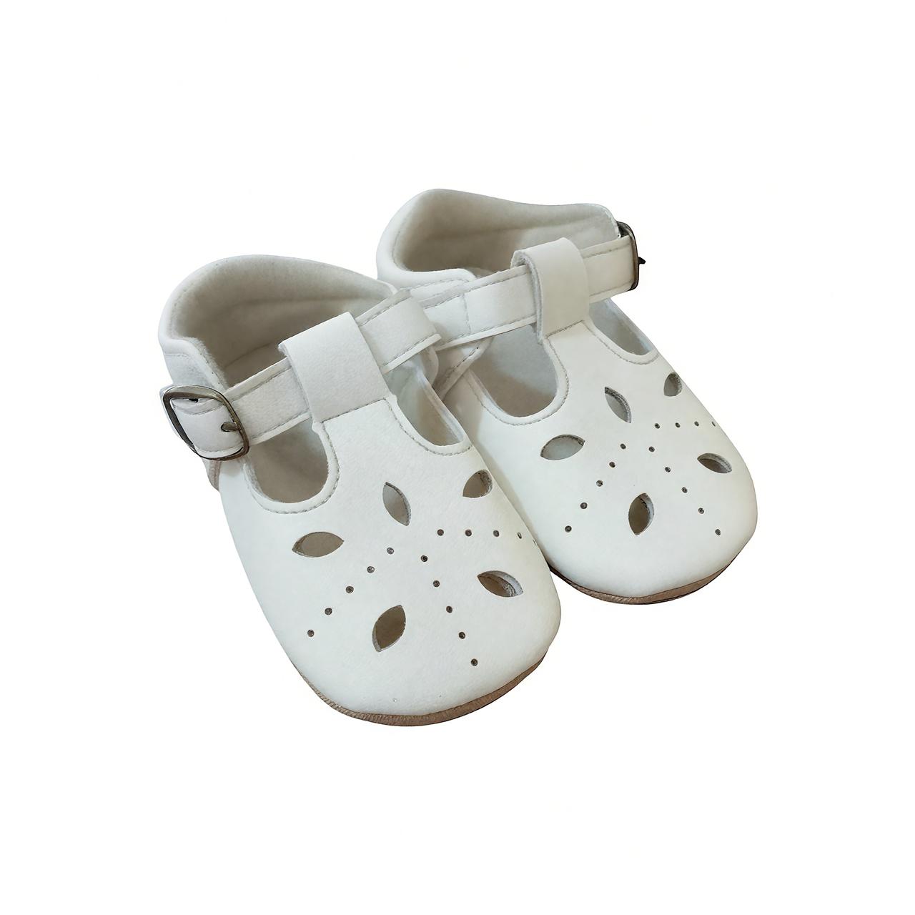 Petal Cutout Baby Shoes - White