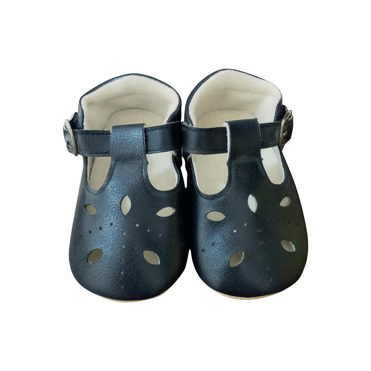 Petal Cutout Baby Shoes - Black